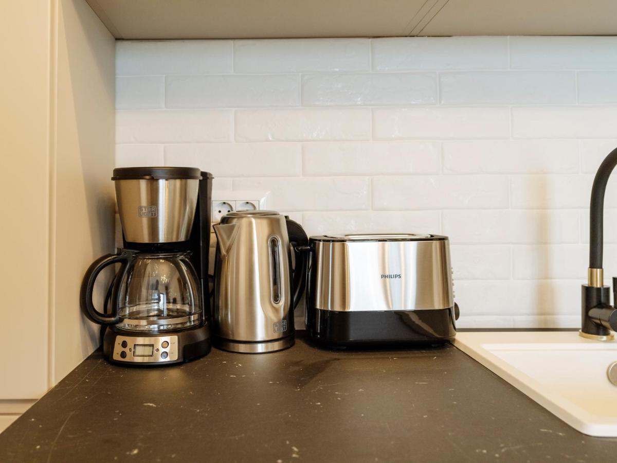 Sunny 2Br Flat - Top Location - Amazing Balcony Bukarest Exteriör bild