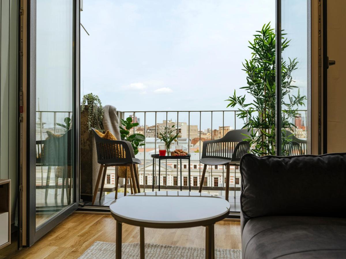 Sunny 2Br Flat - Top Location - Amazing Balcony Bukarest Exteriör bild