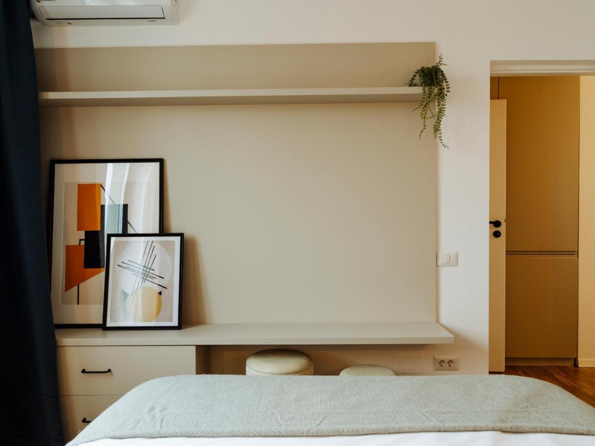 Sunny 2Br Flat - Top Location - Amazing Balcony Bukarest Exteriör bild